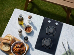 (99600 22 02 ZA) 2B Glass Gas Hob Angle 4 3500px